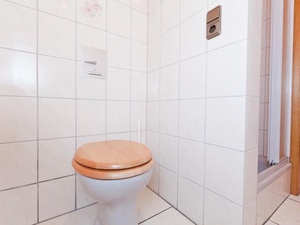 Apartment In Eifel With Children S Playground Lirstal Zewnętrze zdjęcie