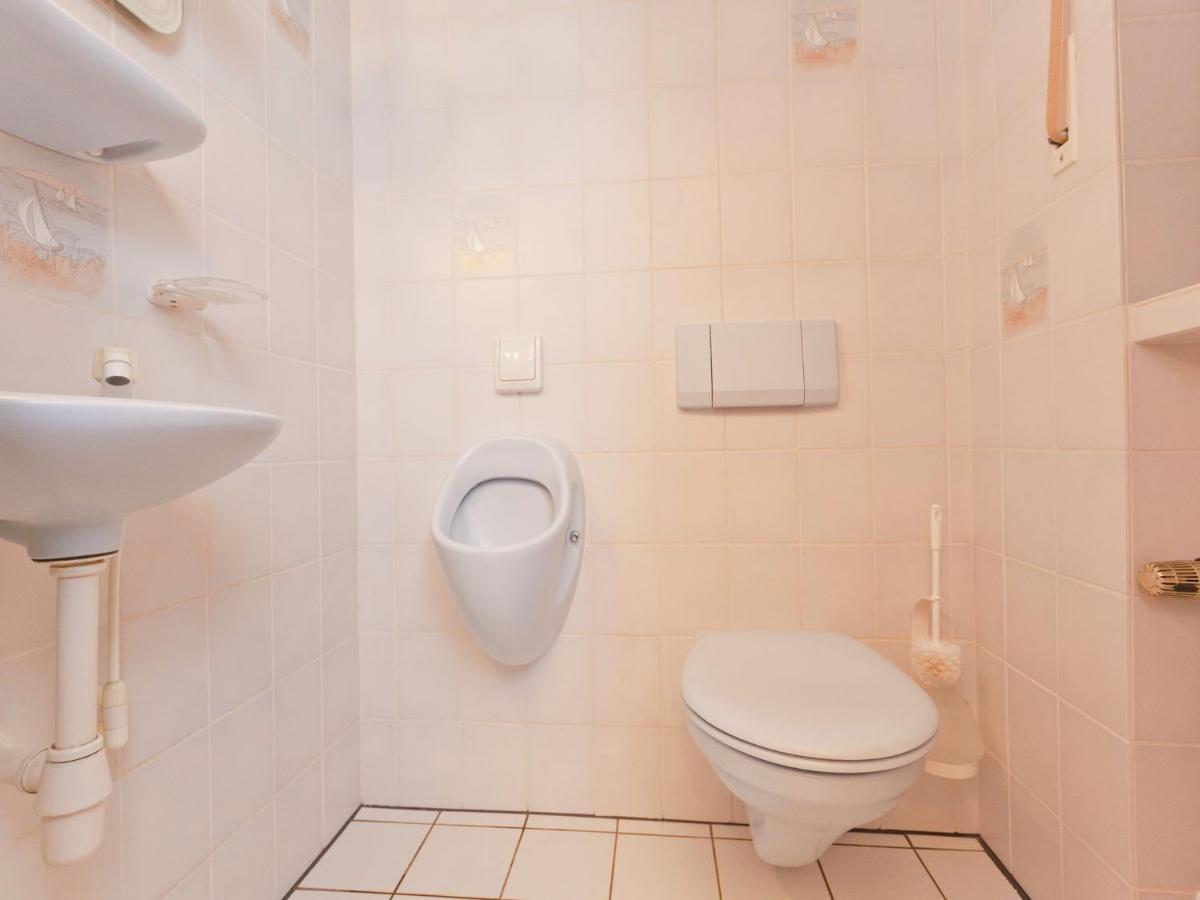Apartment In Eifel With Children S Playground Lirstal Zewnętrze zdjęcie