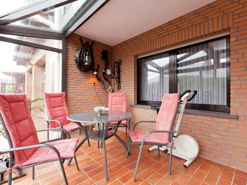 Apartment In Eifel With Children S Playground Lirstal Zewnętrze zdjęcie
