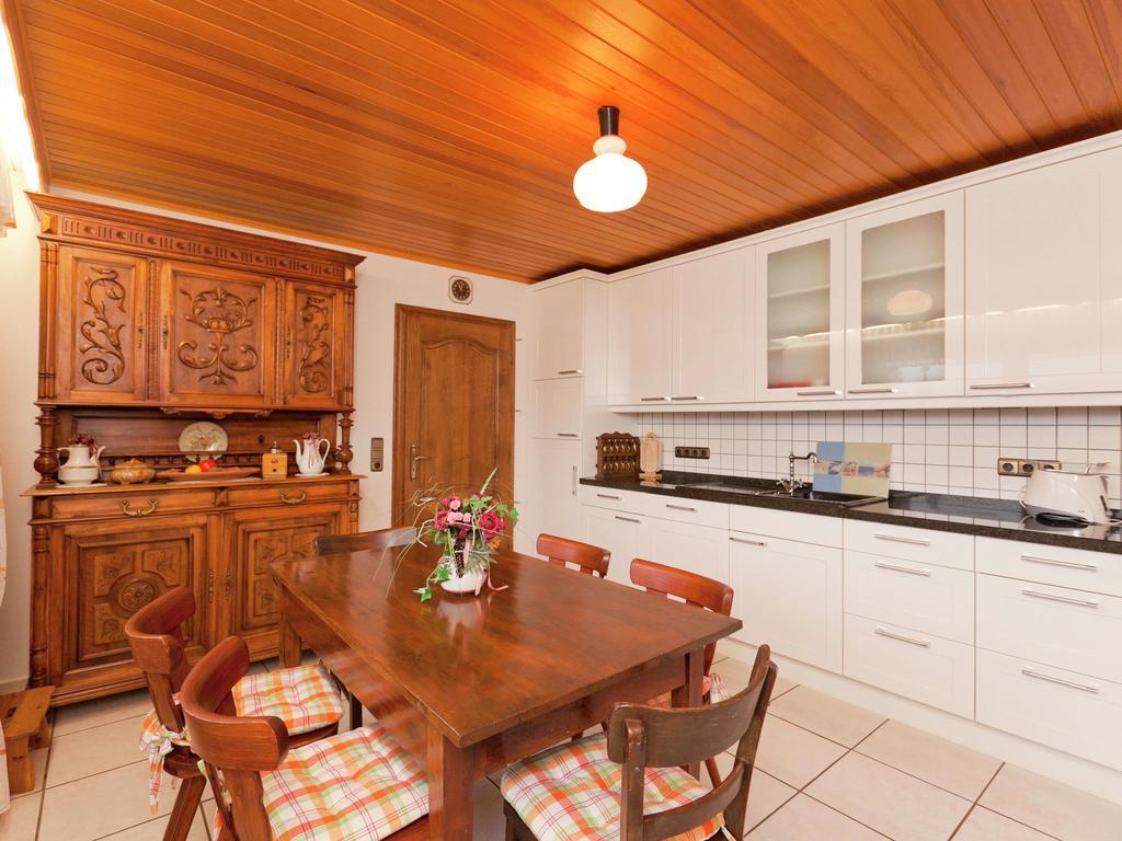 Apartment In Eifel With Children S Playground Lirstal Zewnętrze zdjęcie